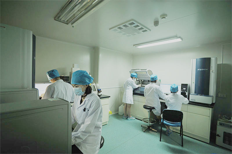 成都博润白癜风精准医学项目,毛囊外根鞘外科治疗